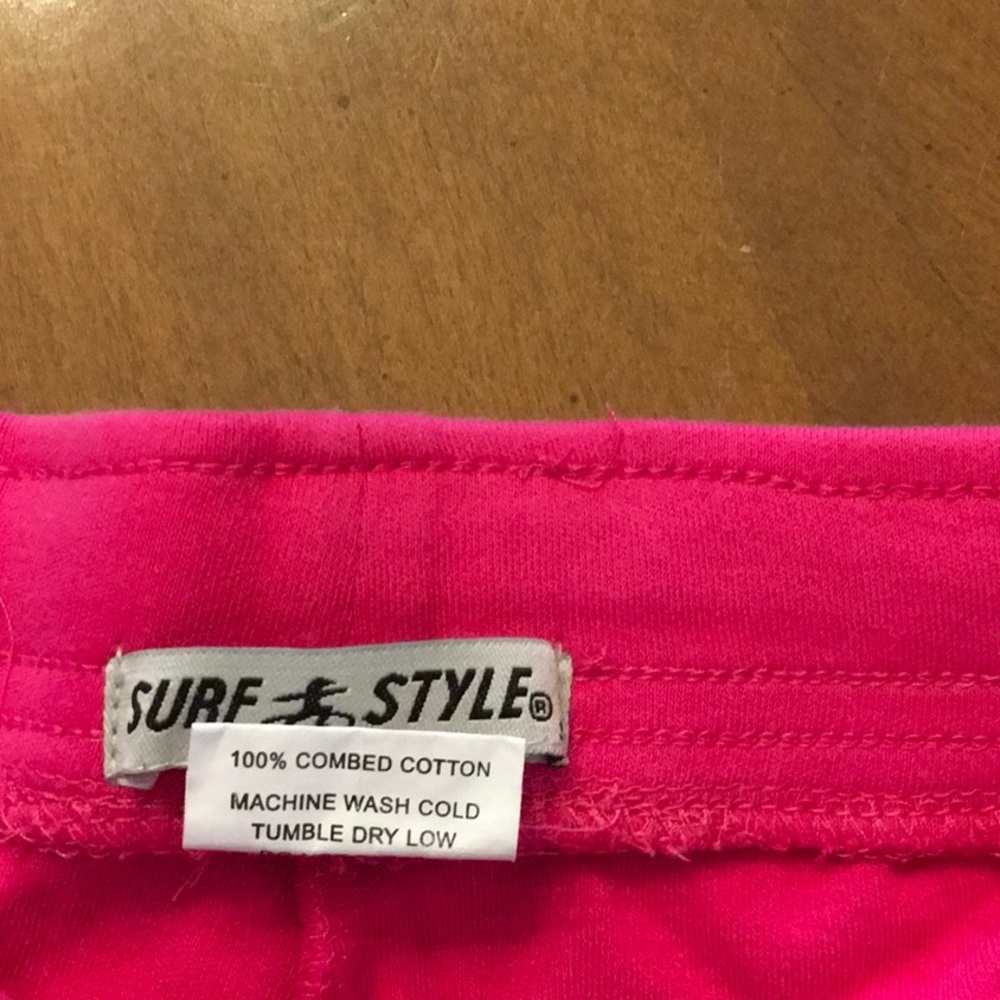Shorts - Picture 3 of 3